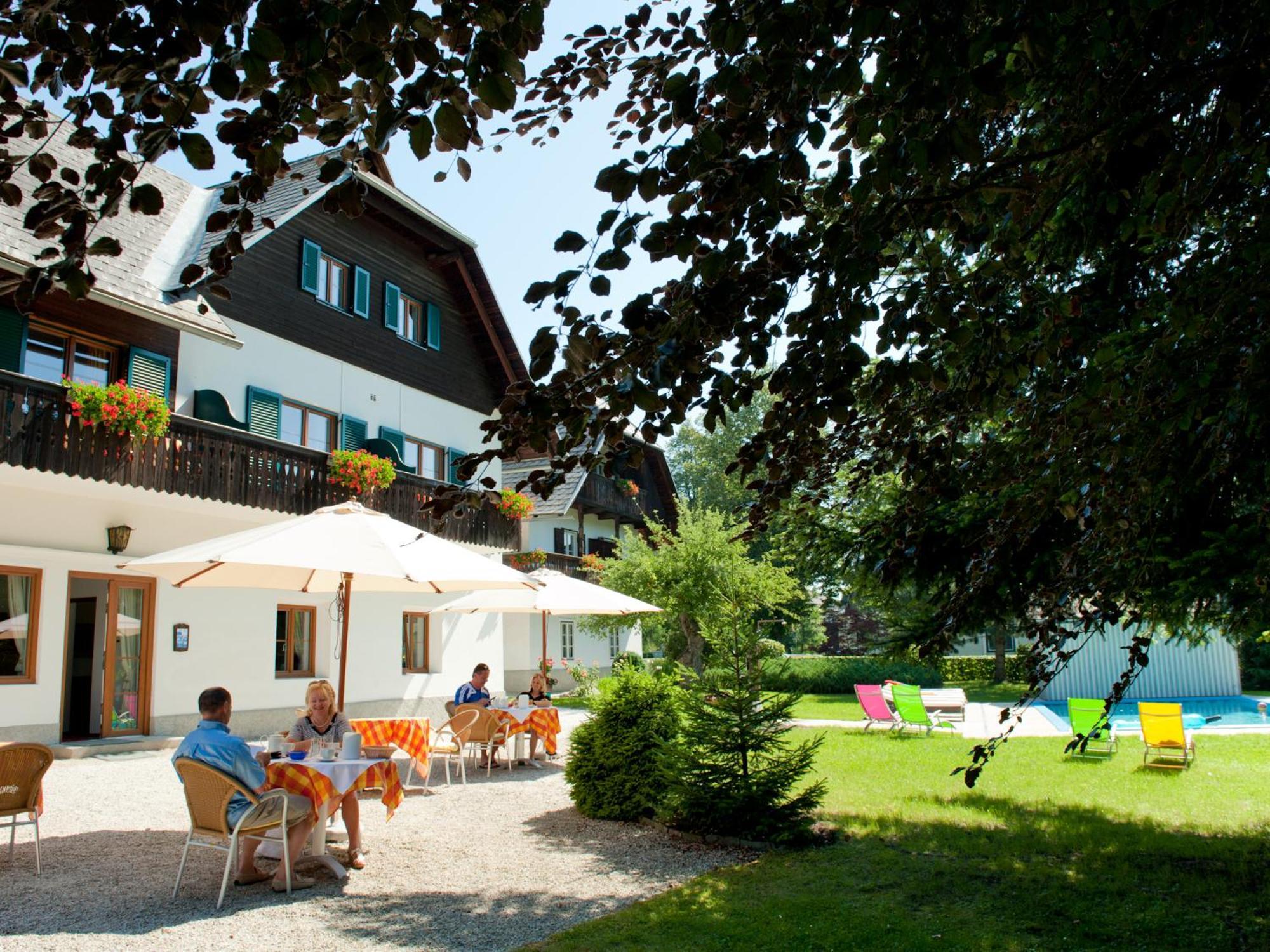 Hotel Oremushof Фельден-ам-Вёртер-Зе Экстерьер фото