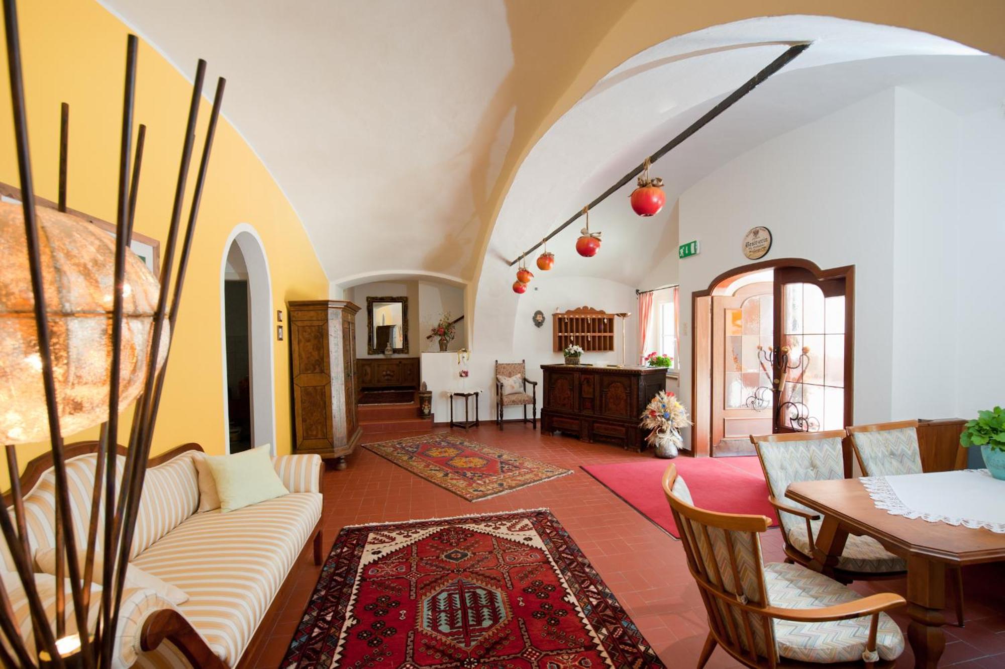 Hotel Oremushof Фельден-ам-Вёртер-Зе Экстерьер фото