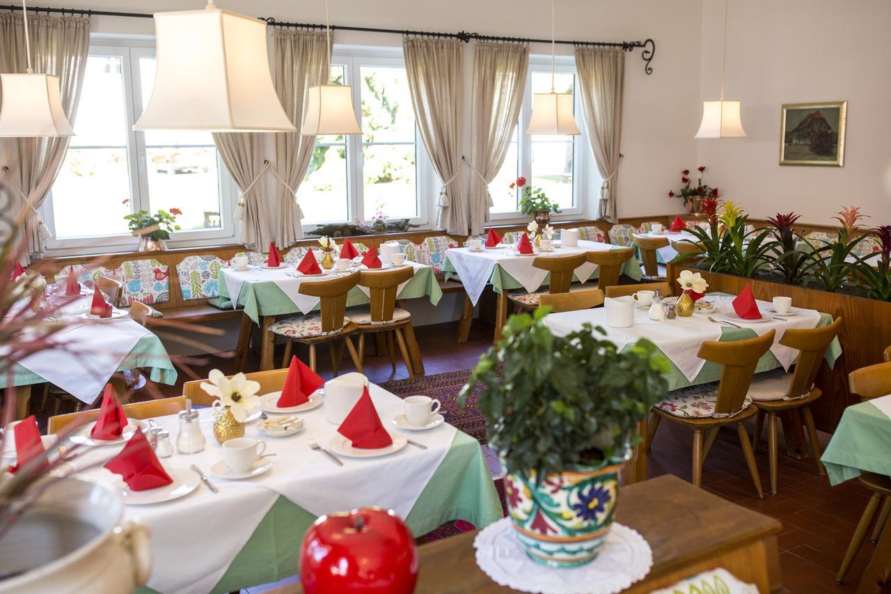 Hotel Oremushof Фельден-ам-Вёртер-Зе Экстерьер фото